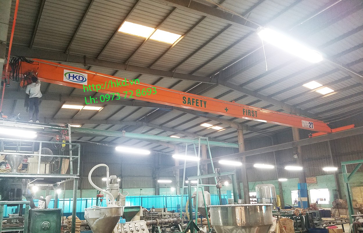 cầu trục 2 tấn dầm đơn 25m