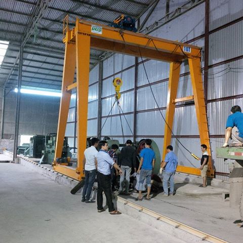 cong-truc-dam-doi-10-tan-khau-5-met