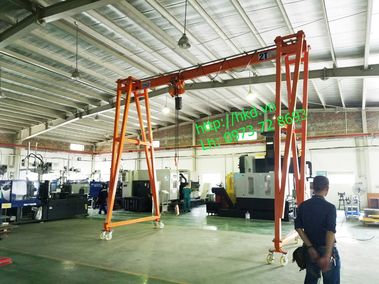 cổng trục chữ A đẩy tay 2 tấn