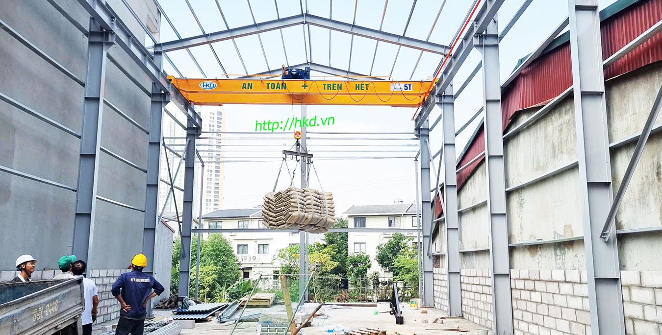 Cầu trục 5 tấn nhà xưởng Chịu lực 