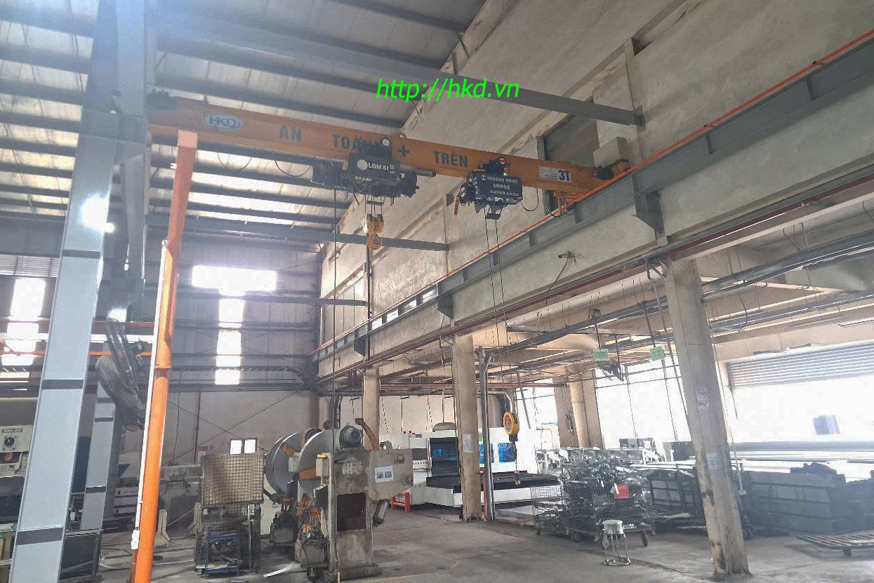 Cầu trục 3 tấn dầm đơn 2 Pa lăng (tời) nâng hạ