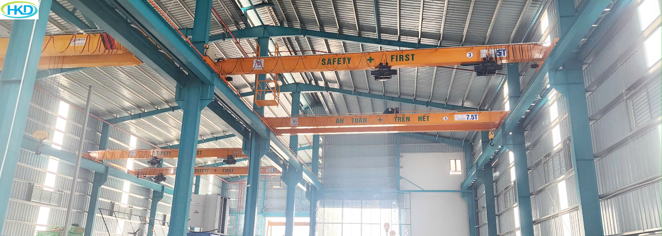 Cầu trục 5 tấn, 7.5 tấn, cổng trục